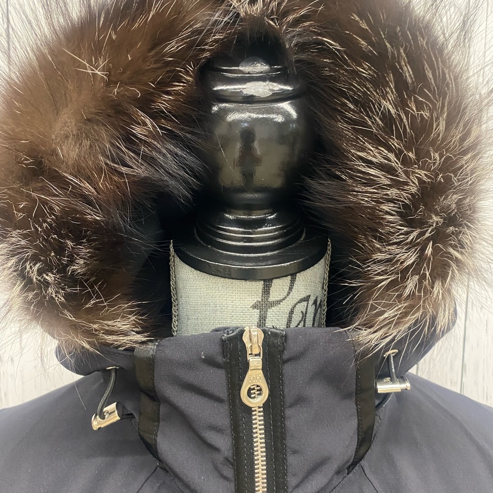 Sunice jacket